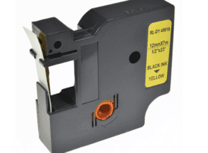 סרט תואם DYMO 45018 דימו 12מ”מ /7מ’ שחור על רקע צהוב